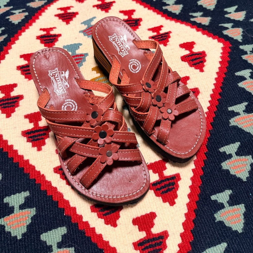 Indios Ximpucalea huarache sandals.